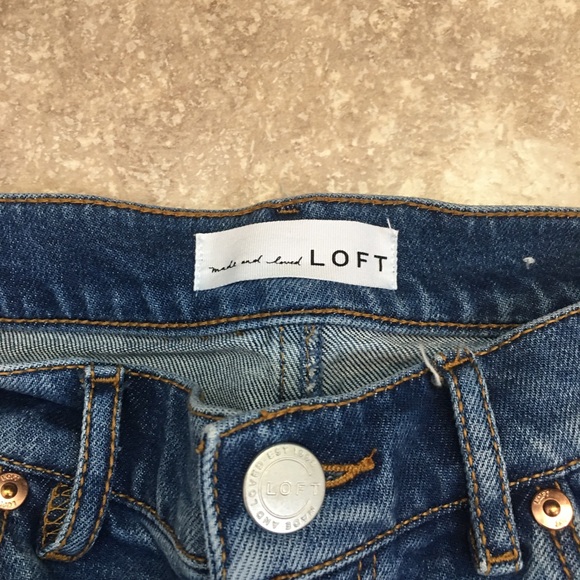 LOFT Distressed Modern Skinny Jeans - Picture 4 of 8